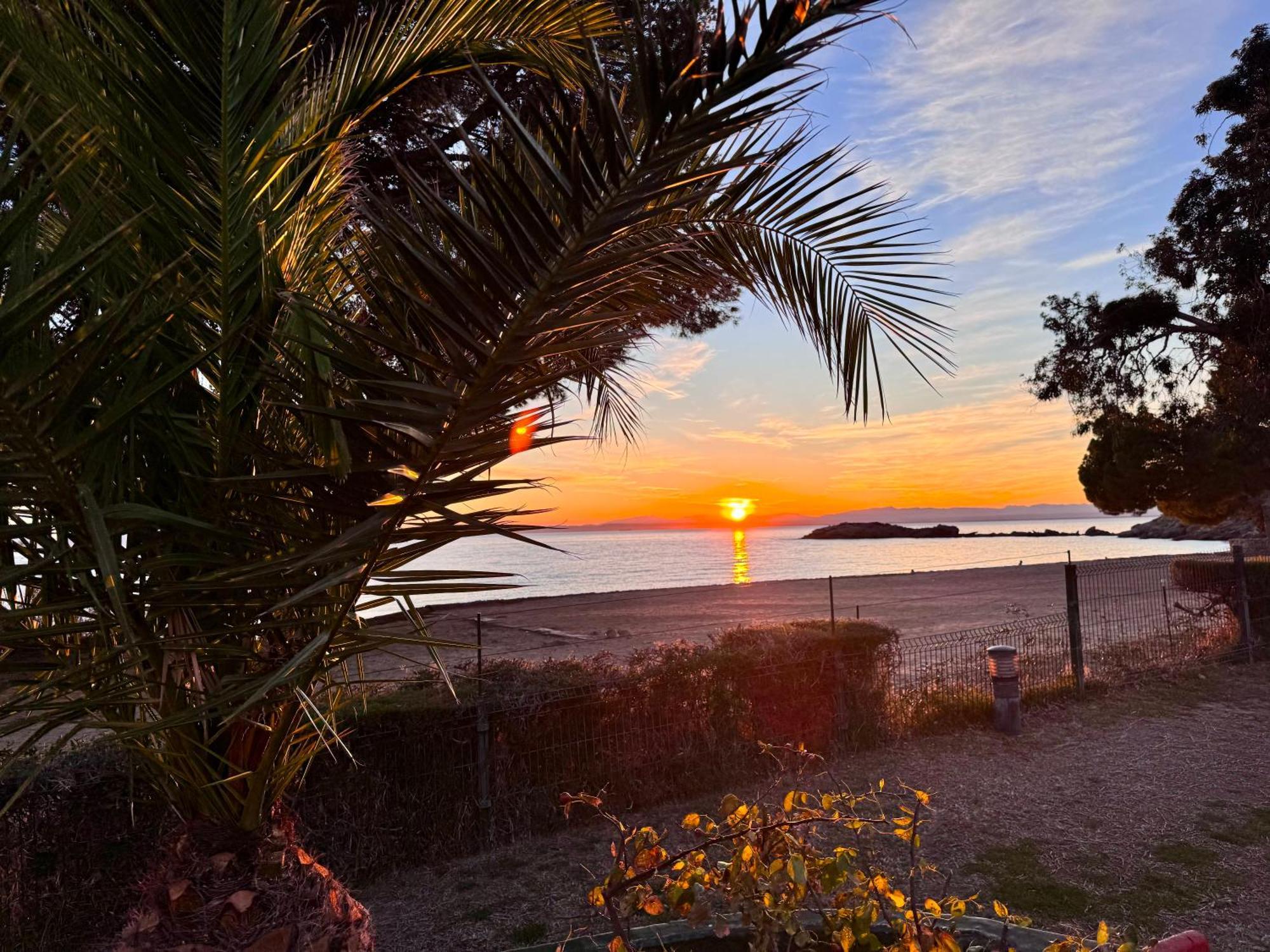 Almadrava Beach Roses Ngoại thất bức ảnh
